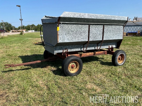 10ft. Galvanized flare box wagon on gear, hoist