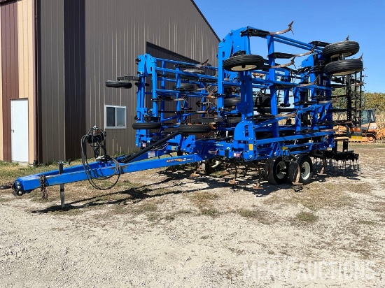 DMI Tiger-Mate II 40ft. Field Cultivator