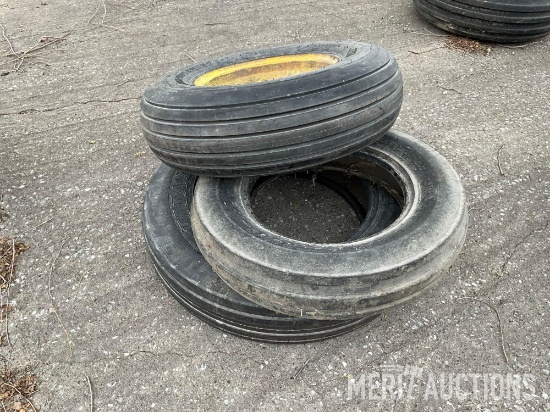 9.5L-15SL Tire with (2) tires