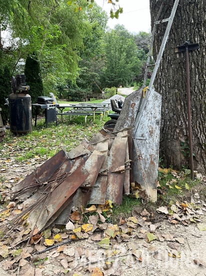 Windmill Blades and Pieces