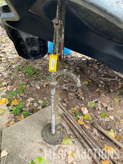 Hanks Co. Hand Pump