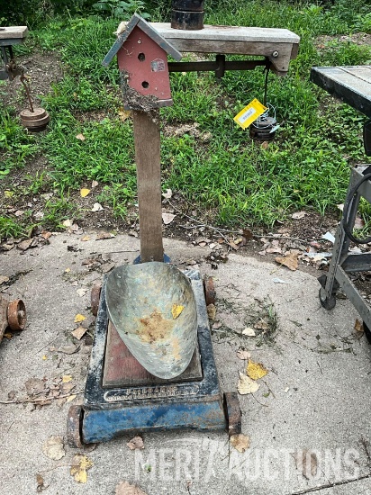Fairbanks 500lb. Rolling Scale