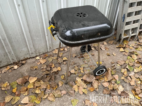 18in. Charcoal Grill