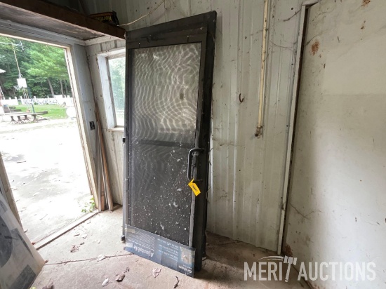 36in. Commercial Doors and Screens