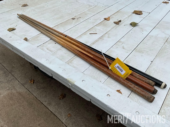 (4) Pool Cues