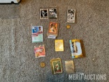 Assortment of Baseball Cards