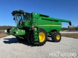 2016 John Deere S680 2wd Combine