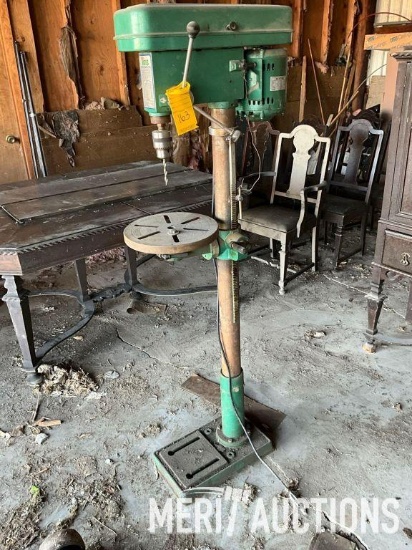 Upright 16 speed floor drill press