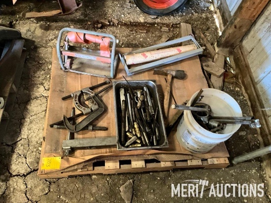 Pallet of tools