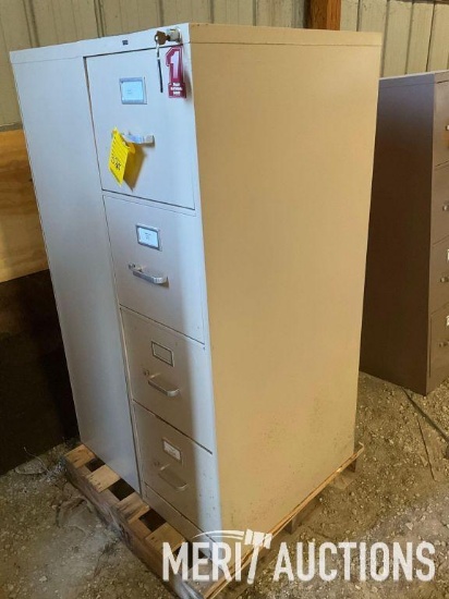 Locking metal 4 drawer file cabinet