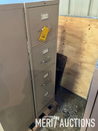 Hahn 4 drawer metal file cabinet
