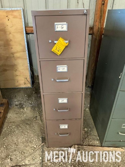 Locking metal 4 drawer file cabinet