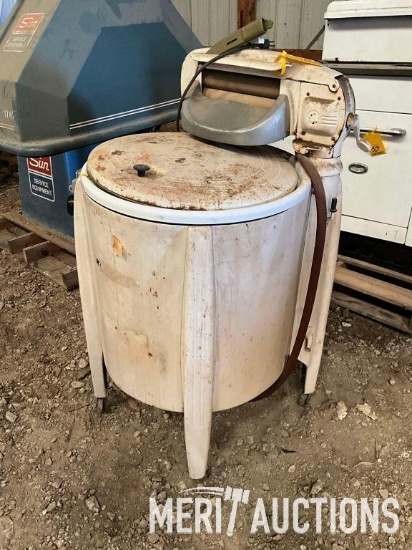 Speed Queen 50 wringer washing machine