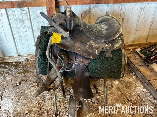 Tucker trail saddle