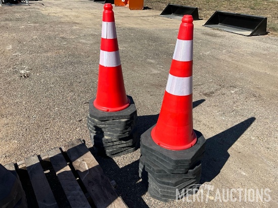 28in. Traffic Cones, Quantity: 20