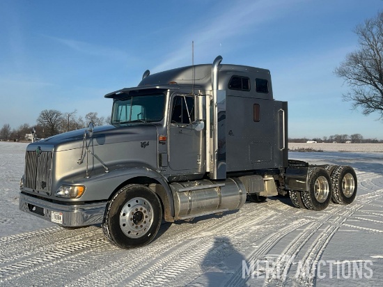 2000 IH 9400 Semi