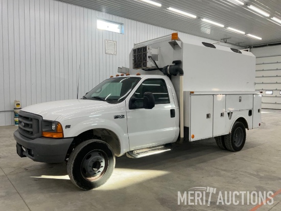 1999 Ford F450 Pickup