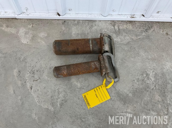 Heavy duty hitch pins