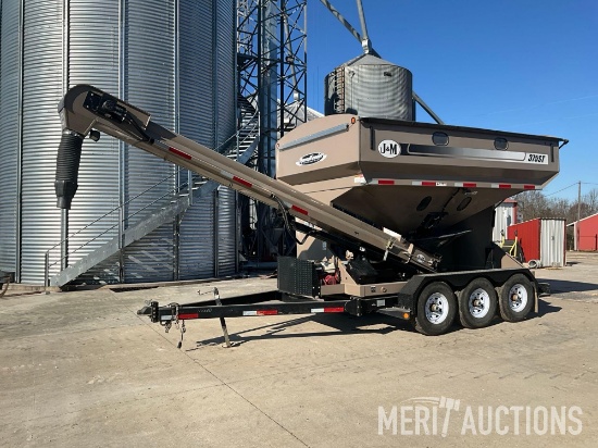 J&M 375ST Seed Tender