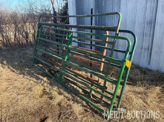 (4) Gates