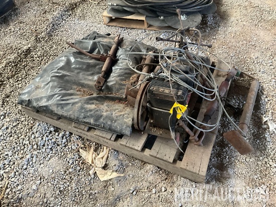 Pallet of miscellaneous as pictured