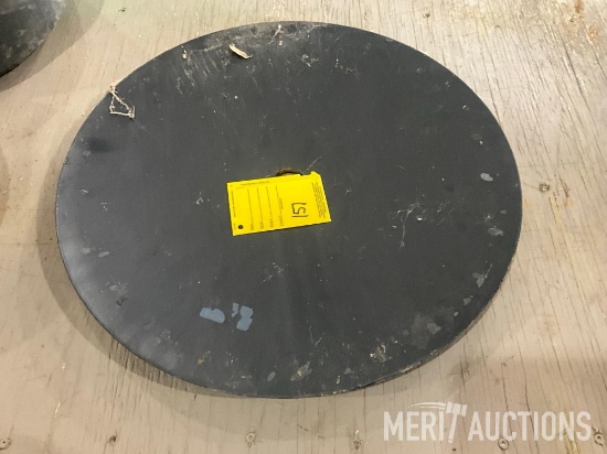 pair of new 20 in. disc blades