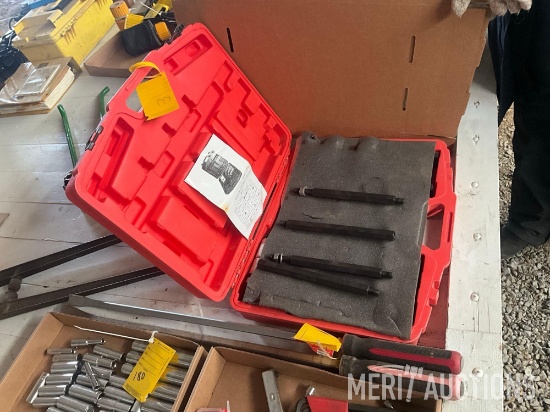 hydraulic gear puller parts with case