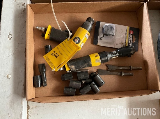 flat of pneumatic tools
