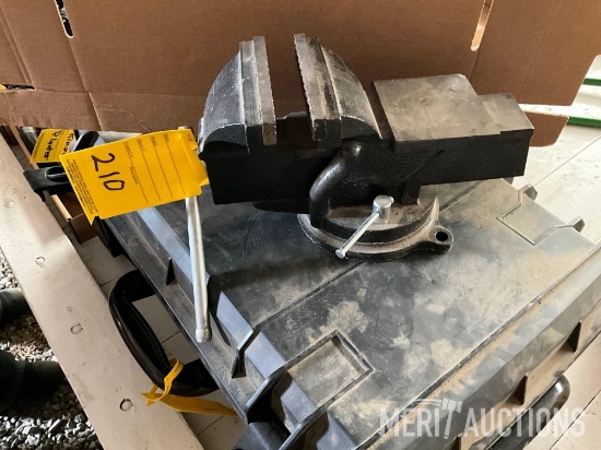 5 in. bench vise