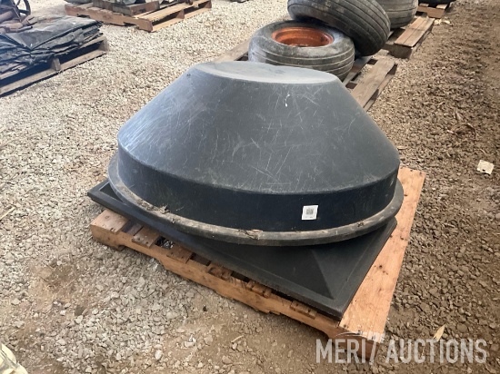 (3) auger poly hoppers