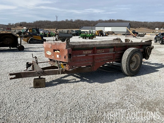 New Idea Manure Spreader