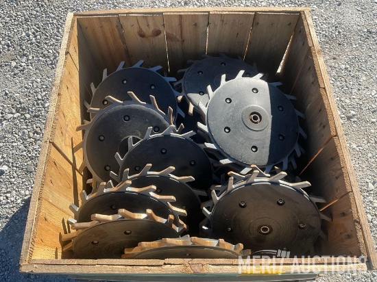 Spiked Closing Wheels