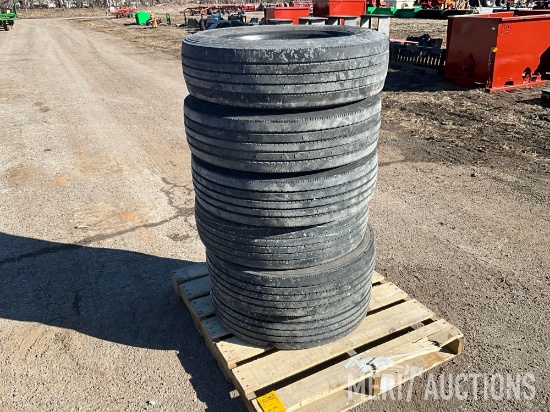 Set of 6 225/70R19.5 Truck Tires