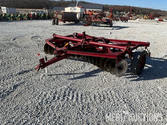 International Harvester 10ft. Tandem Disc