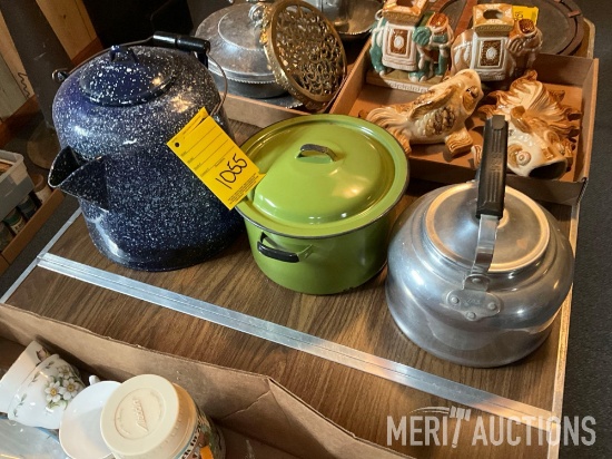 Granite ware coffee pot, enamel. stock pot and aluminum tea pot