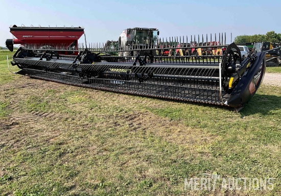 2020 MacDon FD135
