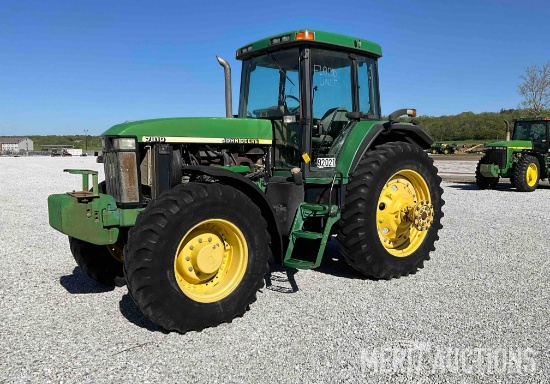 John Deere 7810 MFWD Tractor
