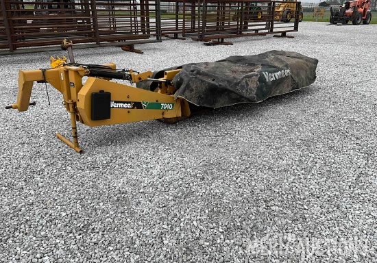 Vermeer M7040 3pt. 9ft. 2in. Disc Mower