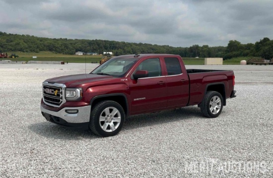 2017 GMC Sierra 1500 4X4 Pick Up
