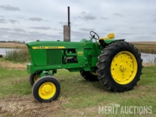 John Deere 3020 2WD Tractor