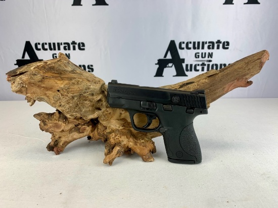 S&W M&P 40 Shield .40 S&W