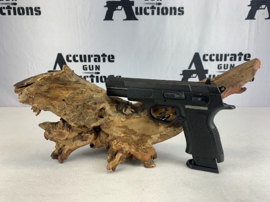 EAA Witness-P 9MM