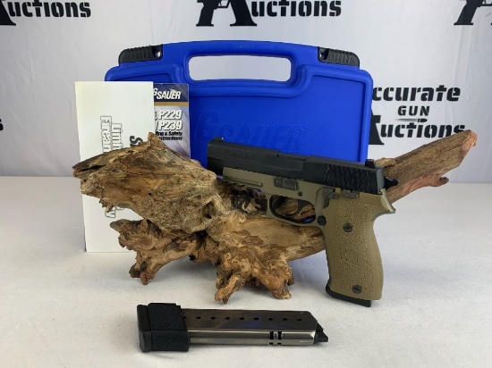 Sig Sauer P220 .45 Auto