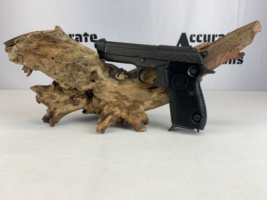Pietro Beretta 1951 9MM