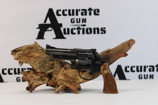 Smith & Wesson 28-2 .357 Magnum