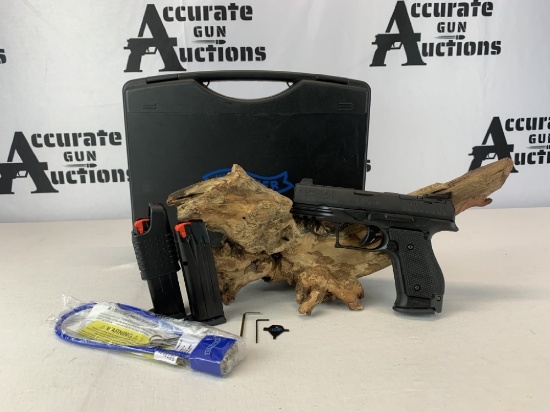 Walther Q4 9MM