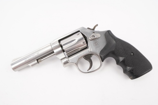 Smith & Wesson 617-6 .38 Spl +P