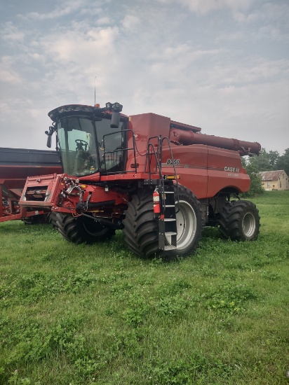 2022 Case IH 8250 Combine