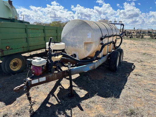 WATER TRAILER WITH CHEMICAL MIXER