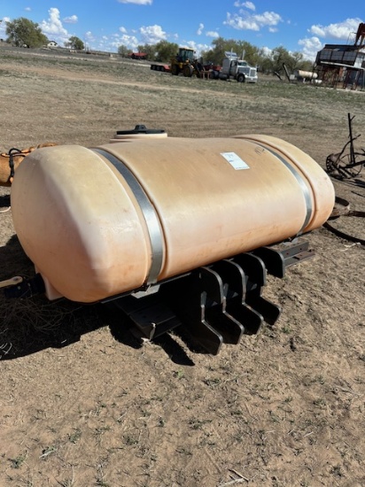 FRONT MOUNT TRACTOR TANKS